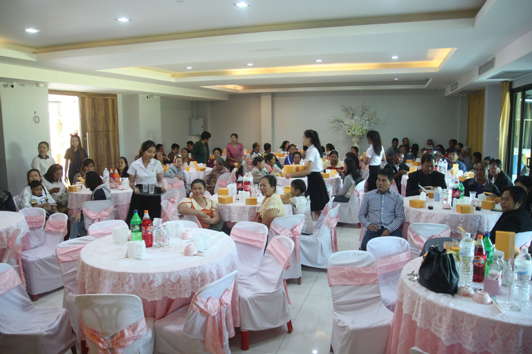 Food & Drinks 5, Ray Hotel, Muang Buri Ram
