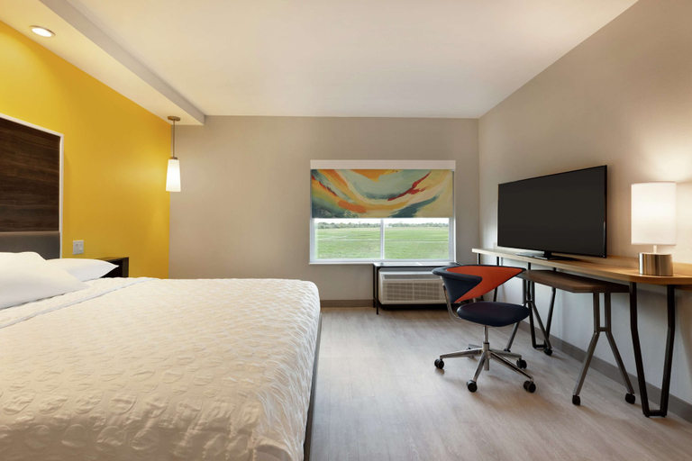 Bedroom 4, Tru by Hilton Houston Webster NASA, Houston