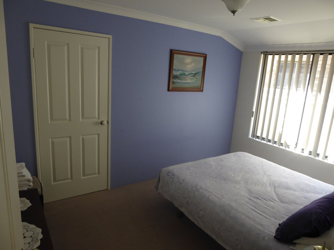 Bedroom 3, Jennys Retreat B&B, Kalamunda