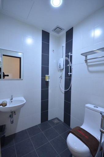 Bathroom 4, AST Hotel, Kota Setar