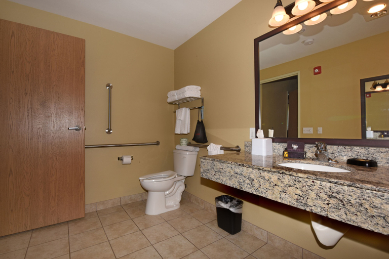 Bathroom 4, Best Western Plus Vintage Valley Inn, Yakima