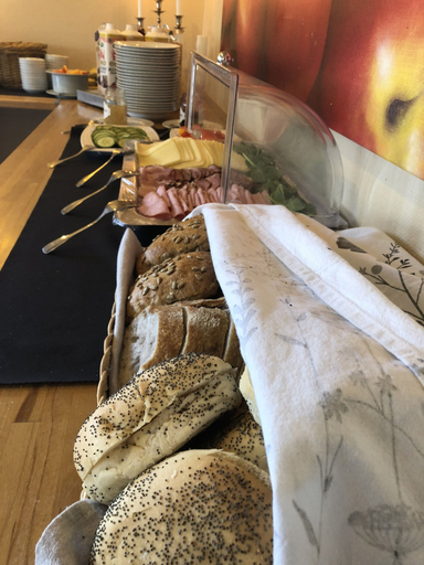 Food & Drinks 4, Solviken vandrarhem & Konferens - Hostel, Ydre