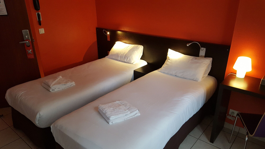 Bedroom 4, Le Montclair Montmartre by River - Hostel, Paris