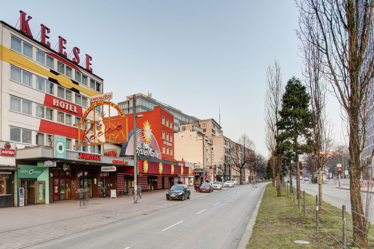 Others 5, Hotel Keese, Hamburg