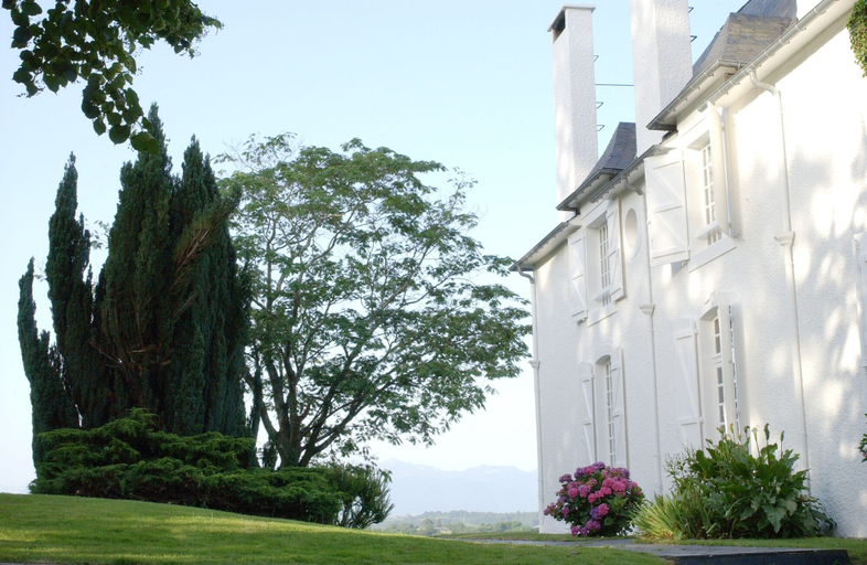 Exterior & Views 2, Clos Mirabel Manor B&B, Pyrénées-Atlantiques