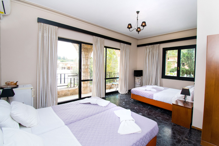 Bedroom 4, Stone Palace, Attica
