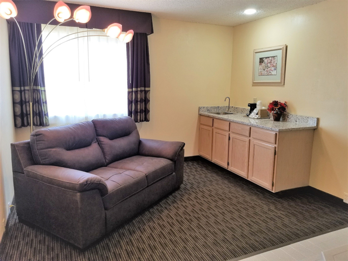 Others 5, Super 8 by Wyndham Richfield UT, Sevier