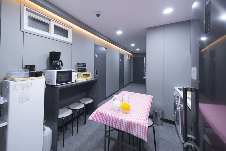 Others 5, Philstay Myeongdong Metro, Jung