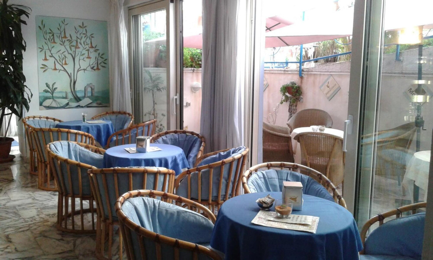 Food & Drinks 5, Hotel Villa Athena, Messina