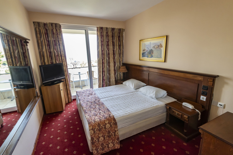 Bedroom 4, Dolphin Resort Hotel & Conference, Attica