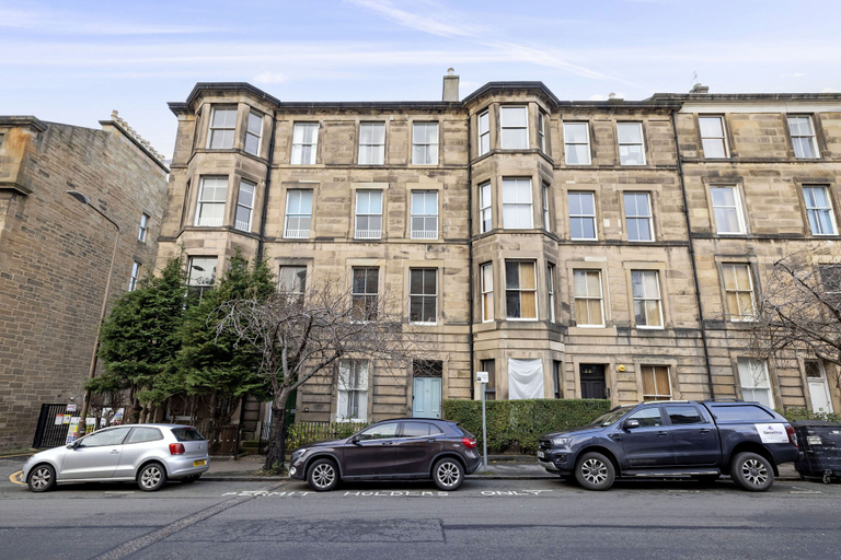 Exterior & Views 2, JOIVY 5 Bedroom Apt Near Meadows & George Square, Edinburgh