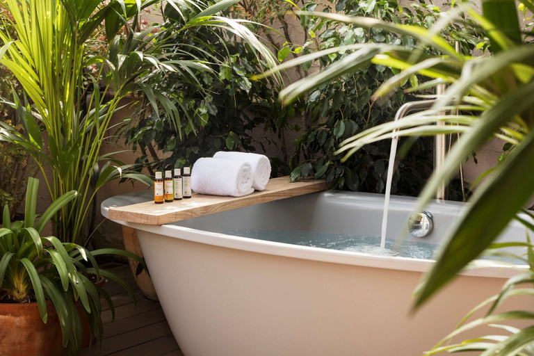 Sport & Beauty 2, Alexandra Barcelona Hotel, Curio Collection by Hilton, Barcelona