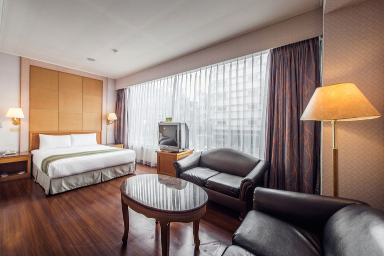 Bedroom 3, Da Shih Hotel, Hualien