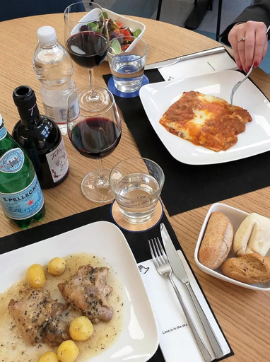 Food & Drinks 5, Air Rooms Rome Airport by HelloSky, Rome