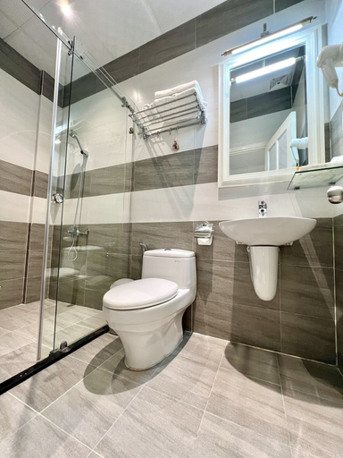 Bathroom 4, Tulip City View Hotel, Đà Lạt