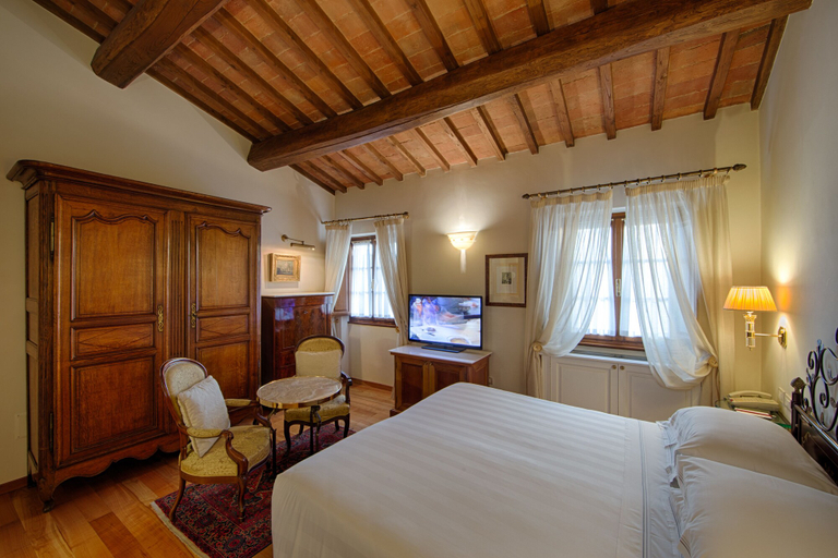 Bedroom 3, Villa Olmi Firenze, Florence