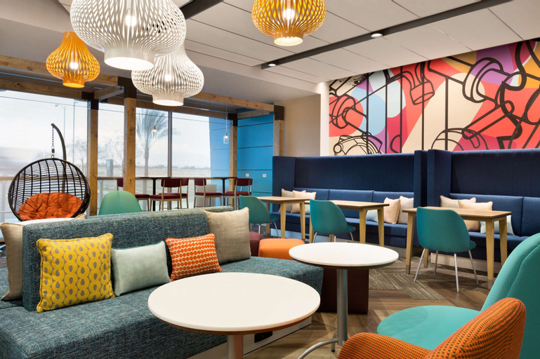 Public Area 2, Tru by Hilton Las Vegas Airport, NV, Clark