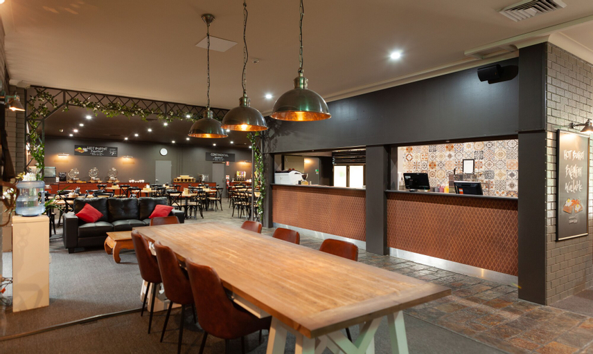 Food & Drinks 5, Nightcap at Archer Hotel, Shoalhaven - Pt A