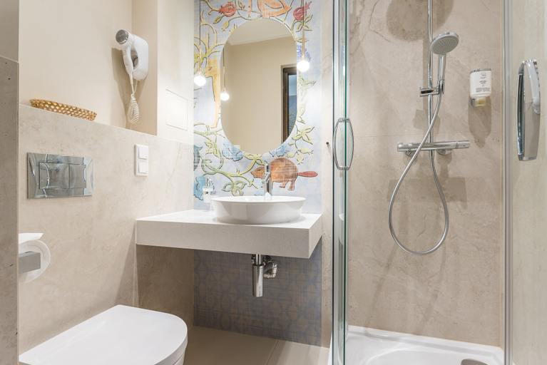 Bathroom 5, Hotel Ester, Kraków City