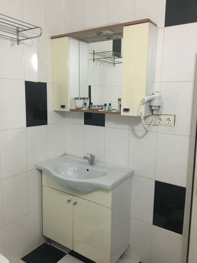 Bathroom 3, Bordo Hotel, Merkez
