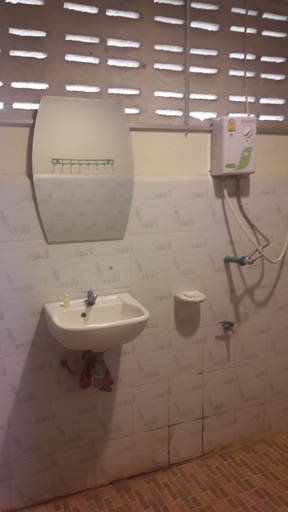 Bathroom 3, Ramidahost2, Chiang Saen