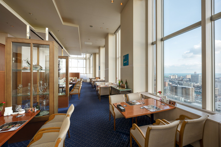Food & Drinks 5, Grand Hotel New Oji, Tomakomai