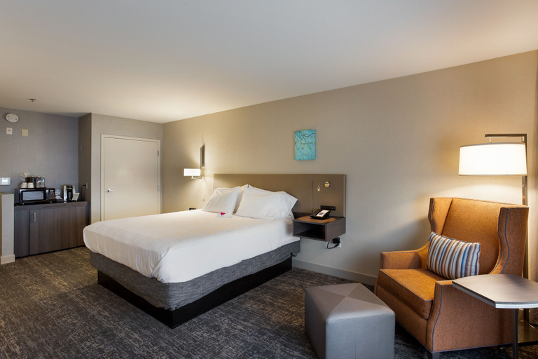 Bedroom 3, Hilton Garden Inn Fairfield, Solano