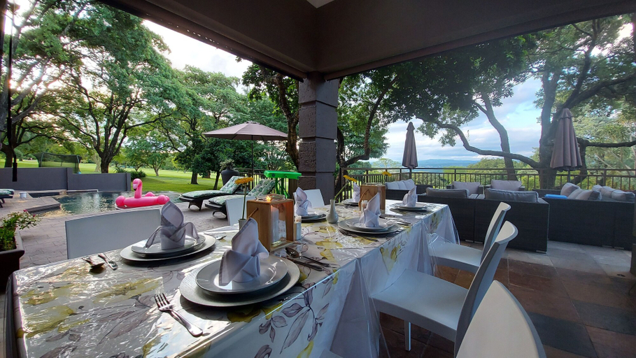 Food & Drinks 5, Matumi Golf Lodge, Ehlanzeni