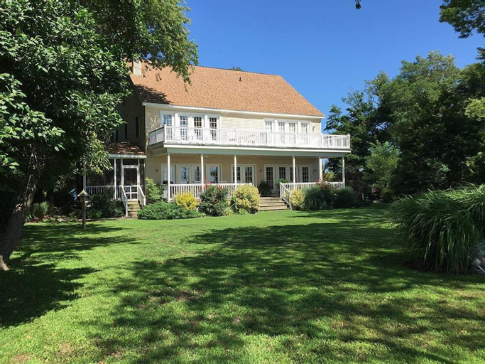 The Baywood Bed & Breakfast, Northampton