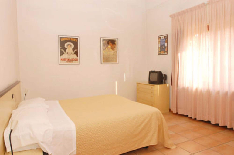 Bedroom 2, Residence Liberty Hotel, Parma