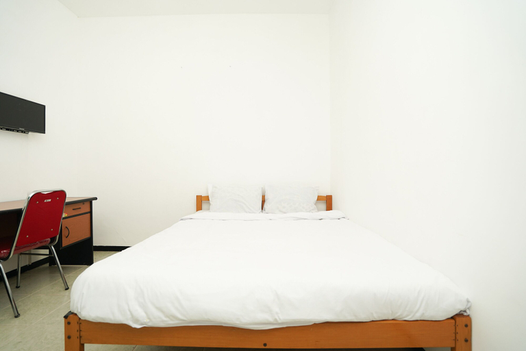 Bedroom 4, Merapi Inn Syariah, Surabaya