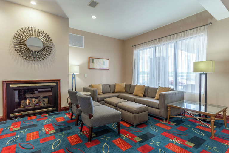Others 5, Hampton Inn Jefferson City at Capital Mall, Cole