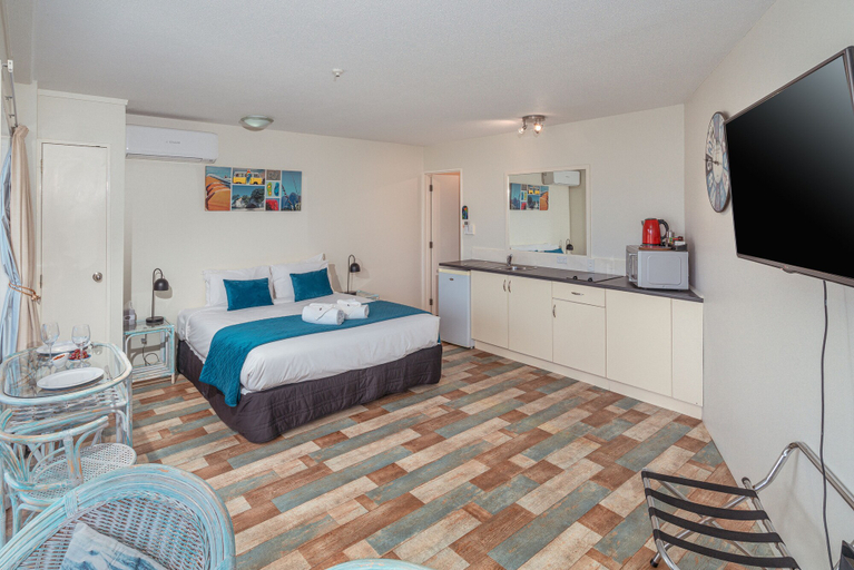 Bedroom 3, Waterfront Apartments Whitianga, Thames-Coromandel