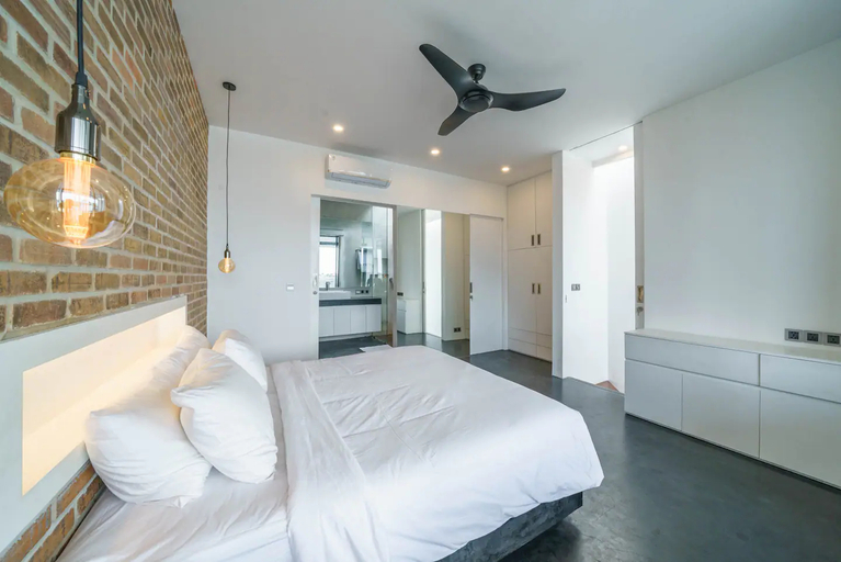 Bedroom 3, Loft Ludo 8: Superb 1 BR Luxury Loft in Berawa, Badung