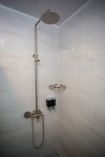 Bathroom 5, Chveni Ezo Boutique Hotel, Kobuleti