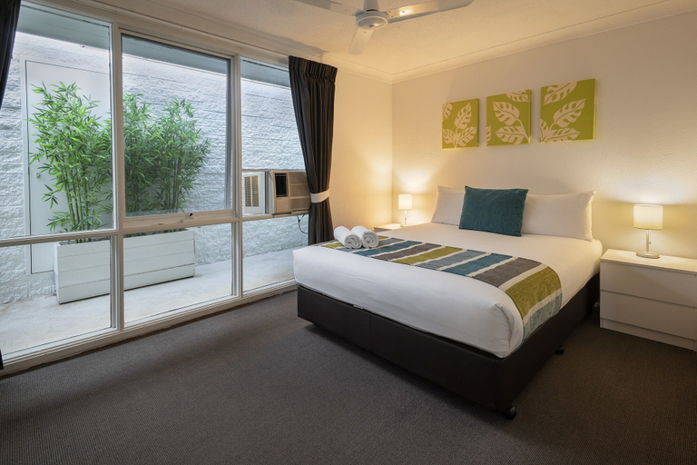 Bedroom 3, The Beach Motel Hervey Bay, Hervey Bay - Pt A