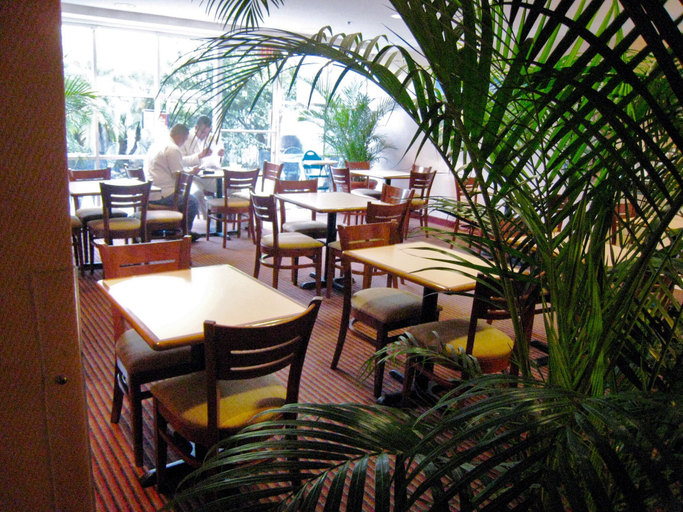 Food & Drinks 4, Metrotel Express, San Pedro Sula