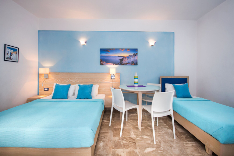 Bedroom 3, Samson's Village, South Aegean