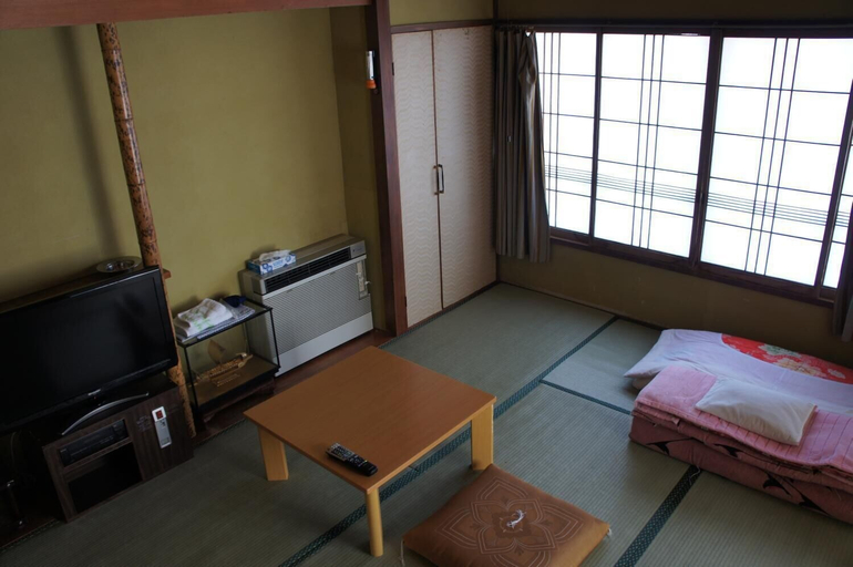Bedroom 2, Miyoshiya Ryokan, Kyōtanabe