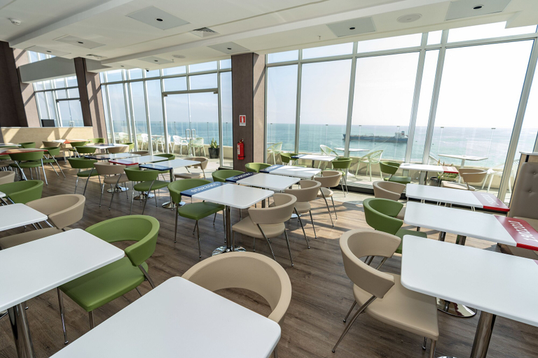 Food & Drinks 5, Hampton by Hilton Antofagasta, Antofagasta