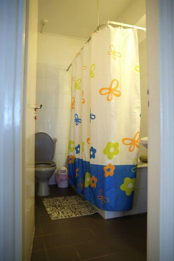 Bathroom 5, Alora Apartments, Larnaca