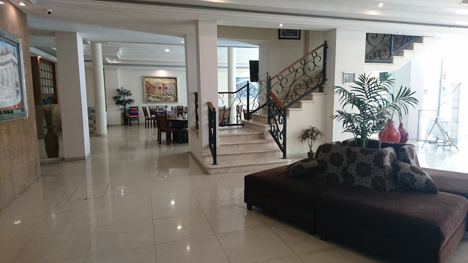 Others 5, Hotel Savoy Express, Torreón