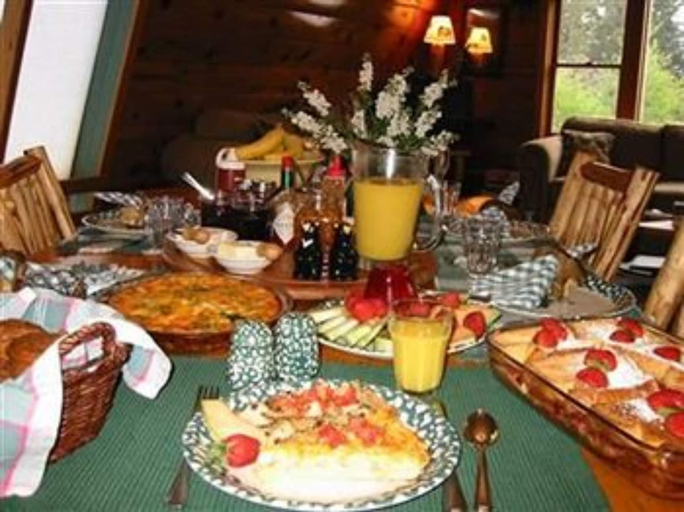 Food & Drinks 4, Tahoma Meadows B&B Cottages, Placer