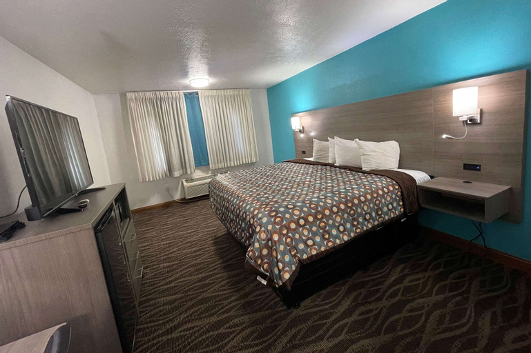 Bedroom 15