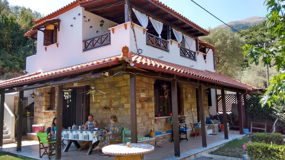 Front of property, Kalogirou Stone House, Central Greece