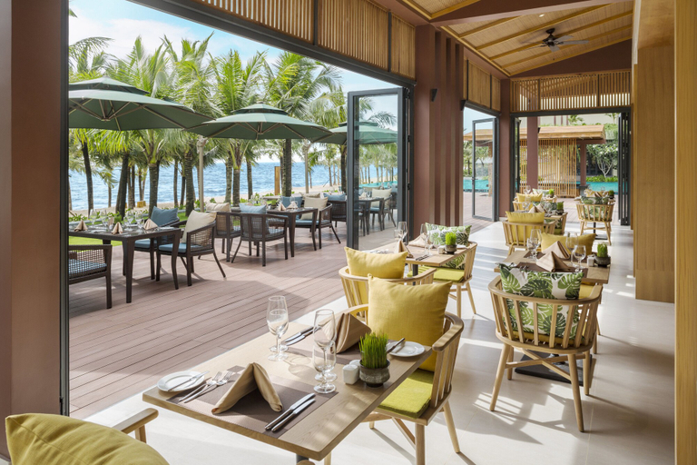 Food & Drinks 5, Dusit Princess Moonrise Beach Resort, Phú Quốc
