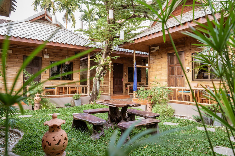 Exterior & Views 2, Boutique Hotel & Restaurant, Jaidee Bamboo Huts, Muang Chiang Mai