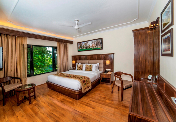 Bedroom 2, Lemon Tree Hotel Srinagar, Srinagar