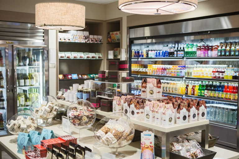 Food & Drinks 5, Chicago Marriott Downtown Magnificent Mile, Cook