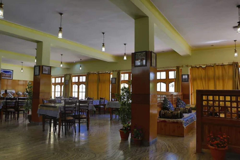 Food & Drinks 3, TIH Royal Heritage Resort, Leh